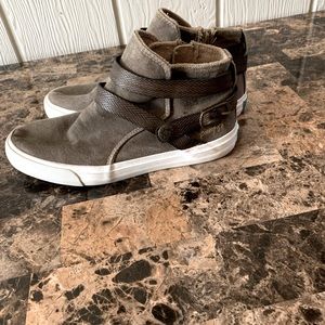 Blowfish Booties Size 8.5